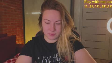 Everyday stream in the same time online show from December 18, 5:04 am