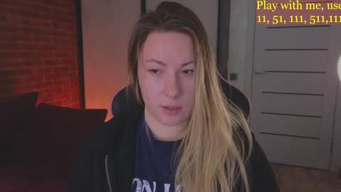 Everyday stream in the same time online show from December 25, 7:35 am