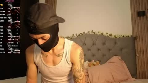 Snapshot of cute_emmma chatting on May 11, 11:49 am Emma online show from May 11, 11:49 am