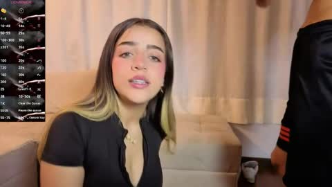 Snapshot of cute_emmma chatting on July 27, 1:56 am Emma online show from July 27, 1:56 am