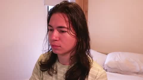 Snapshot of cute_erelis chatting on June 8, 1:44 pm You Erelis online show from June 8, 1:44 pm