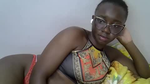 Snapshot of cute_gee chatting on March 15, 2:01 pm daddysdoll online show from March 15, 2:01 pm