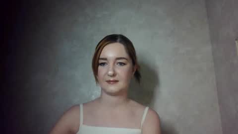 Snapshot of cute_heat chatting on December 4, 9:12 pm cute_heat online show from December 4, 9:12 pm