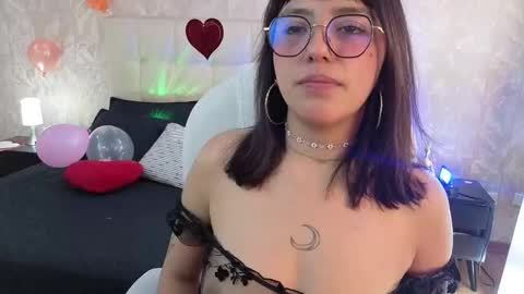 Sofa  online show from February 23, 9:12 pm