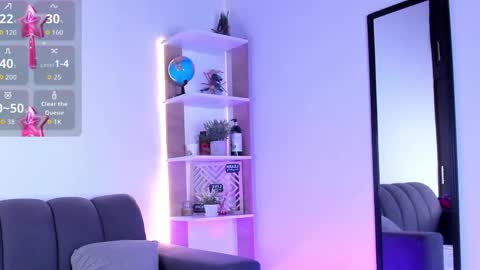 Cute horny1 online show from March 12, 11:38 am