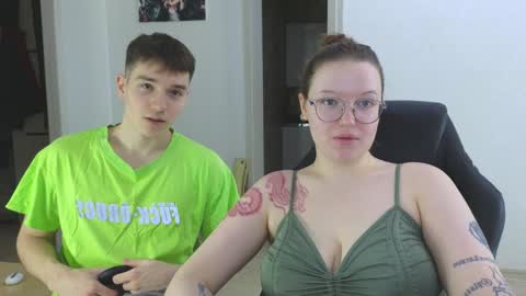 Kite and Jack online show from December 13, 2:54 am