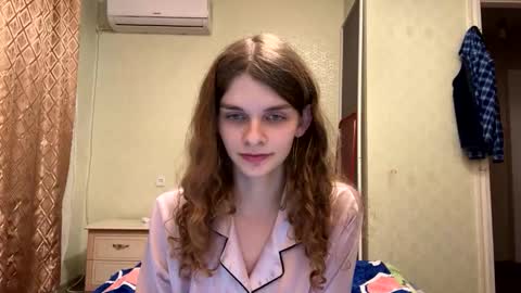 cute_kitte online show from September 27, 4:12 pm