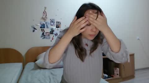 Snapshot of cute_labuba chatting on December 3, 11:14 pm labubu D online show from December 3, 11:14 pm