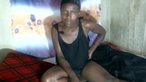 Snapshot of cute_leylah chatting on March 21, 7:02 am cute_leylah online show from March 21, 7:02 am