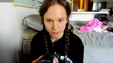 Emily online show from March 14, 12:54 pm