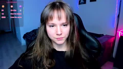Emily online show from May 26, 3:19 pm
