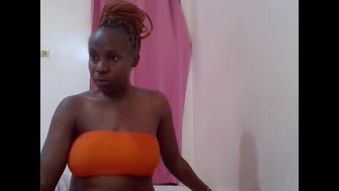 cute_lizah online show from February 26, 11:09 am