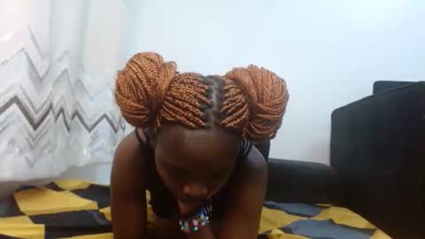 Snapshot of cute_lorna chatting on March 10, 11:48 am cute_lorna online show from March 10, 11:48 am