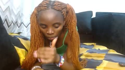 Snapshot of cute_lorna chatting on March 11, 12:16 am cute_lorna online show from March 11, 12:16 am