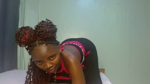 Snapshot of cute_lorna chatting on April 1, 11:44 am cute_lorna online show from April 1, 11:44 am