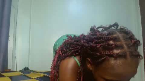 Snapshot of cute_lorna chatting on April 11, 8:29 am cute_lorna online show from April 11, 8:29 am