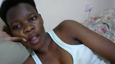 cute_marion online show from November 3, 11:11 am