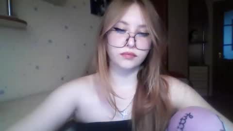Snapshot of cute_minx chatting on May 20, 2:34 pm Veronica online show from May 20, 2:34 pm