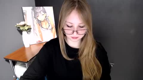 Snapshot of cute_minx chatting on June 15, 6:48 am Veronica online show from June 15, 6:48 am