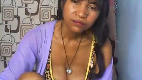 murielle online show from May 21, 7:37 am