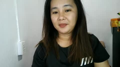 cute_momma69 online show from June 21, 9:12 am
