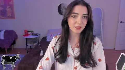 Snapshot of cute_redface_ chatting on December 21, 5:51 pm Bb online show from December 21, 5:51 pm