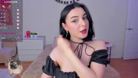 Snapshot of cute_redface_ chatting on March 5, 4:24 am Bb online show from March 5, 4:24 am