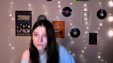 Youre Samanta online show from November 18, 7:40 pm