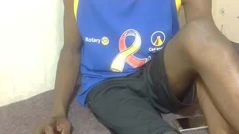 Snapshot of cute_sexybitch22 chatting on December 13, 8:47 pm titus online show from December 13, 8:47 pm