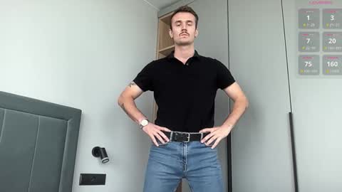 cute_skywalker online show from September 27, 8:19 am