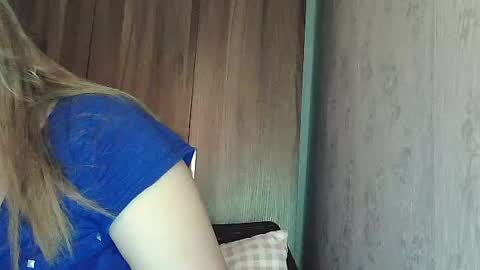 Mimi online show from June 18, 9:14 am