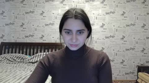 cute_strawberry_ online show from December 25, 9:02 am