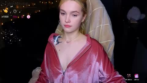 Sue online show from October 28, 8:44 pm