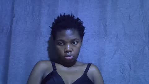 Snapshot of cute_tamara1 chatting on September 18, 11:45 am cute_tamara1 online show from September 18, 11:45 am