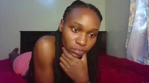 cute_tasha online show from May 5, 6:43 am