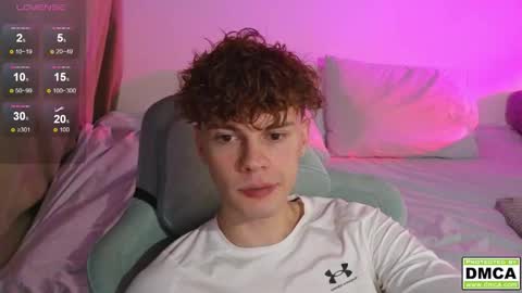 Snapshot of cute_thomas chatting on October 5, 7:12 pm Thomas - online show from October 5, 7:12 pm