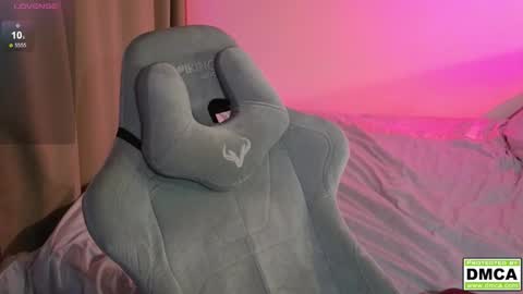 Snapshot of cute_thomas chatting on October 16, 4:30 pm Thomas - online show from October 16, 4:30 pm