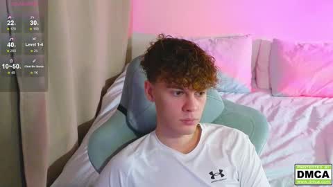 Snapshot of cute_thomas chatting on November 12, 3:56 pm Thomas - online show from November 12, 3:56 pm