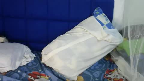 cuteallianah06 online show from September 19, 7:10 am