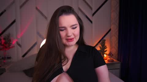 Amber online show from December 15, 10:58 pm