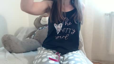 Anne-Marie  online show from October 22, 7:30 am