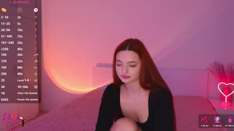 Ariel online show from March 11, 7:25 pm