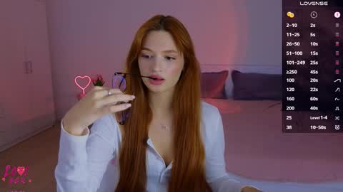 Ariel online show from October 25, 4:02 pm