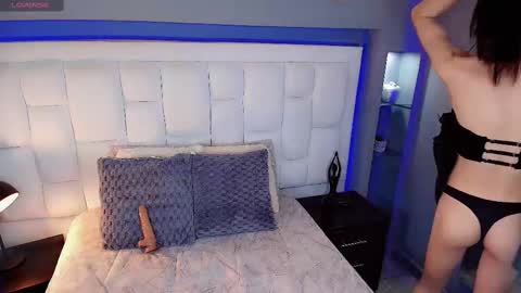 Snapshot of cutearii chatting on February 24, 8:14 pm CuteArii online show from February 24, 8:14 pm