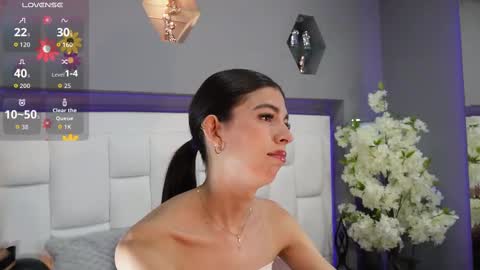 Snapshot of cutearii chatting on September 14, 8:19 pm CuteArii online show from September 14, 8:19 pm