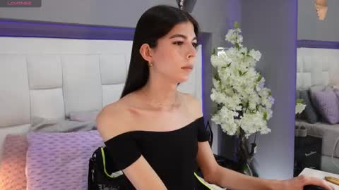 Snapshot of cutearii chatting on October 5, 8:07 pm CuteArii online show from October 5, 8:07 pm