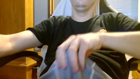 Cuteboy090 online show from June 26, 8:19 am
