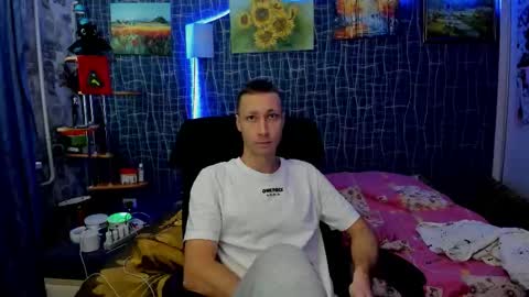 cuteboy228 online show from January 6, 11:58 am