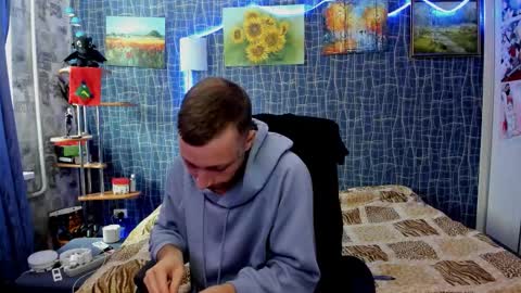 cuteboy228 online show from January 11, 10:31 am