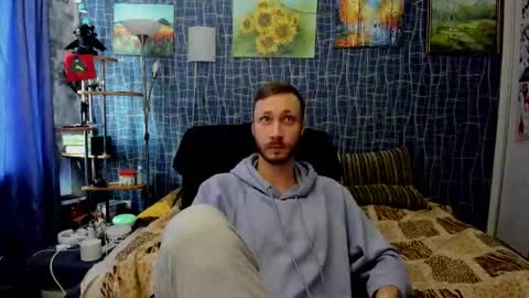 Snapshot of cuteboy228 chatting on February 11, 1:27 pm cuteboy228 online show from February 11, 1:27 pm